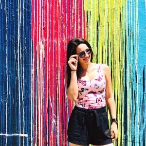 Meet your Posher, Nayibis